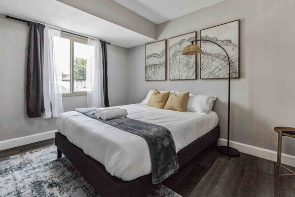 3 chambres, bureau, fer et planche à repasser, Wi-Fi