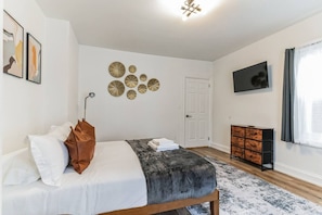 1 bedroom, iron/ironing board, WiFi