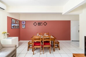 Basic Apartment | Interior