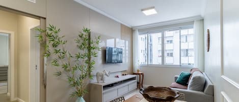 Basic Apartment | Interior