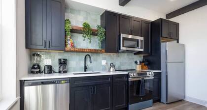 1/1 Across from Fairmount Park | 10 mins to DT (D)