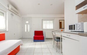 1 bedroom, free WiFi