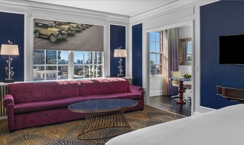 Charming studio suite in delightful Banker's Hill San Diego-Walk to Balboa Park