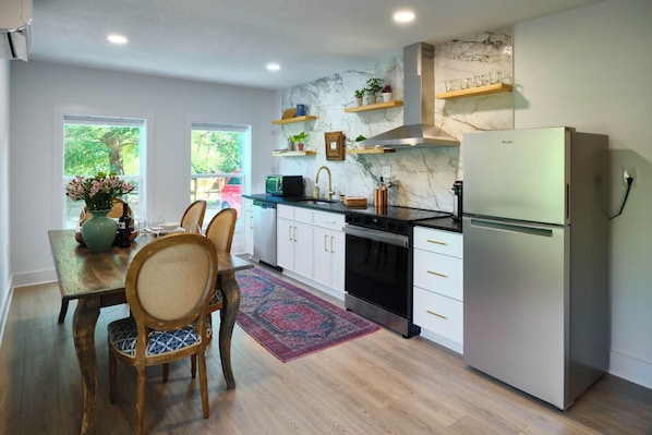 Microwave, oven, stovetop, dishwasher