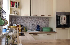 Geladeira, fogão, cooktop, lava-louças