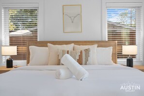 4 bedrooms, iron/ironing board, free WiFi, bed sheets