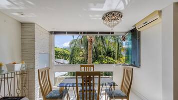 基本公寓 | 用餐區