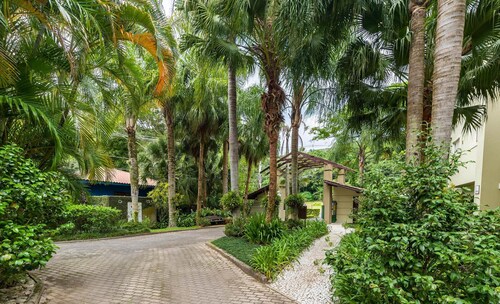 Apartments 450m From Lagoa da Conceicao - CRM