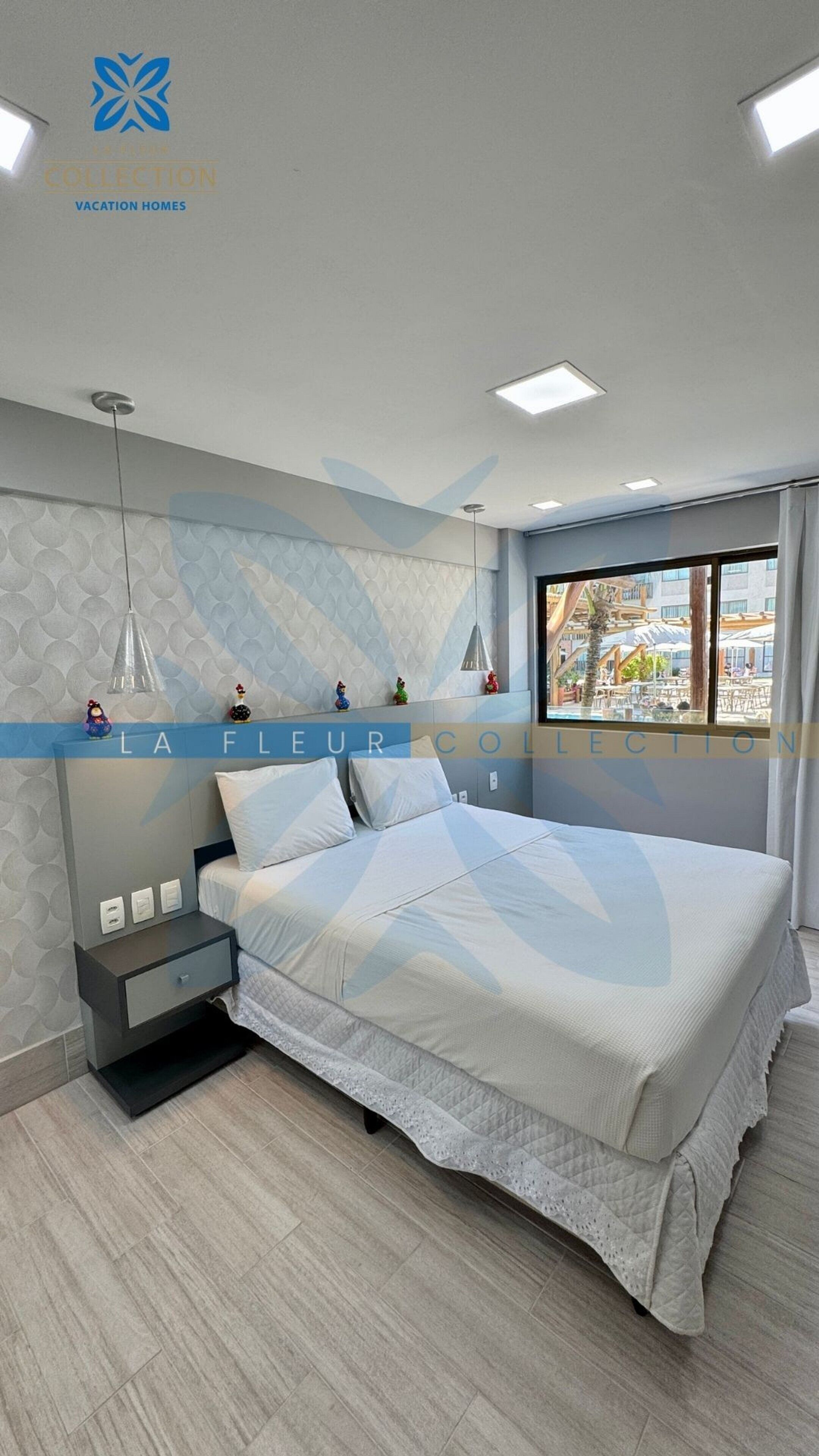 Apartamento | Escritorio, espacio para trabajar con un portátil, cortinas opacas