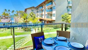 Premium Apartment, Multiple Beds, Ocean View | Outdoor dining