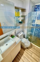 Appartement Prestige, Plusieurs lits, piscine privée | Salle de bain