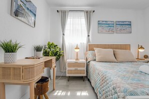 2 chambres, fer et planche à repasser, Wi-Fi, draps fournis