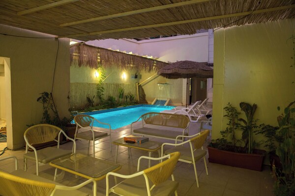 Luxhostel - Riyadh