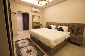 Deluxe Double Room, 1 King Bed