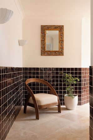 Interior - Ric's  Cottesloe, Stunning, Parisian-inspired, beach-front living in Cottesloe (Cottesloe)