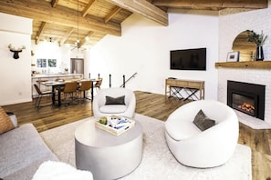 Condo, Multiple Beds, Patio, Mountain View (Golden Antlers Den) | Living area | 40-inch TV with digital channels, fireplace