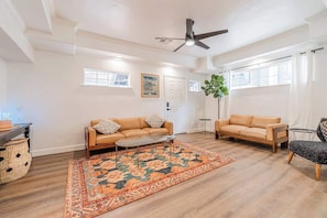 House, Multiple Beds, Patio, Garden View (Stylish 2-Bdr walking distance to Dwt) | Living area | 40-inch TV with digital channels