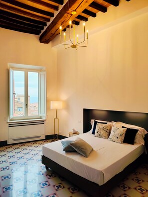 2 habitaciones, escritorio, wifi gratis y ropa de cama 
