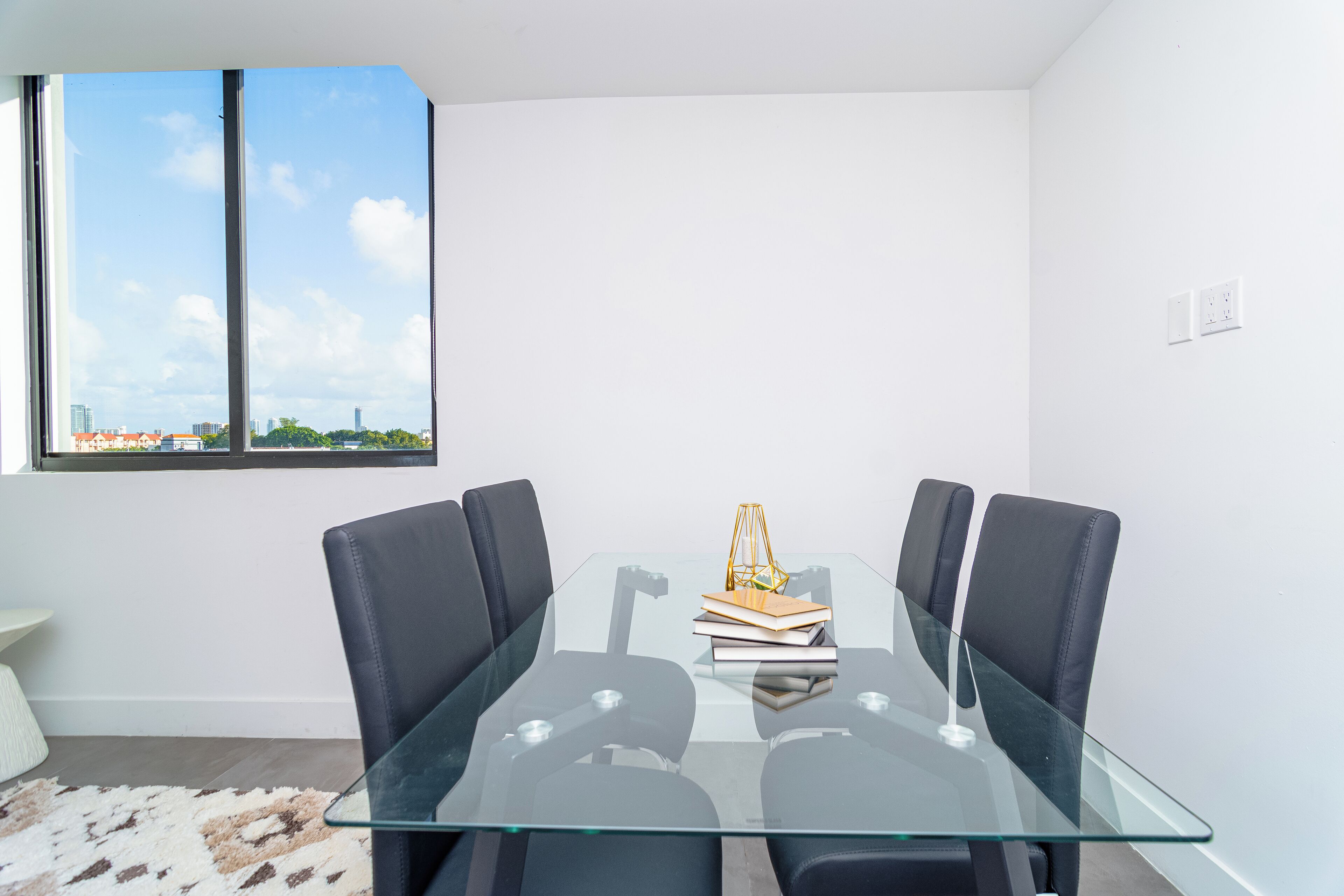 Family Double Room, Non Smoking | In-room dining