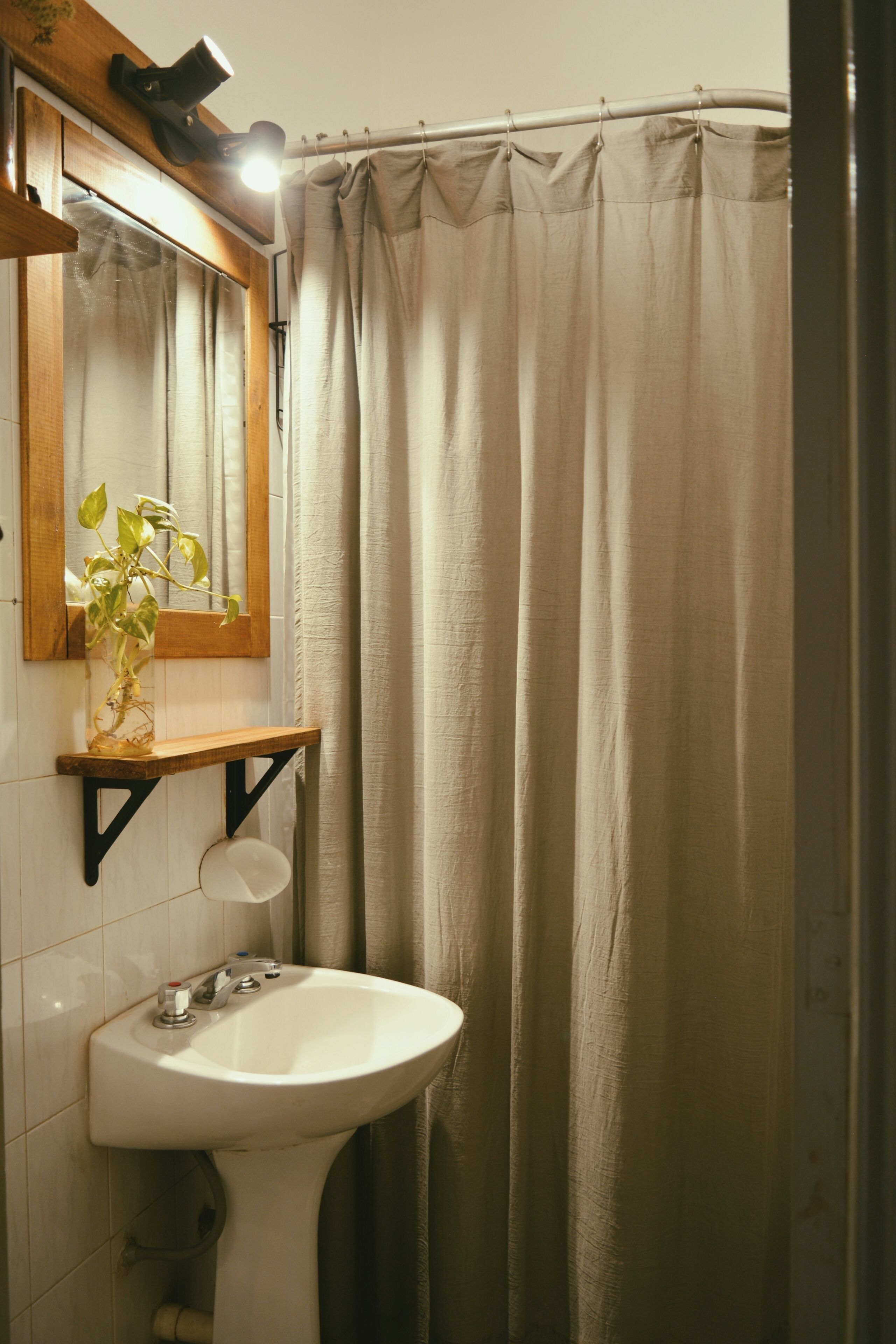 Comfort Shared Dormitory, Mixed Dorm, Patio, City View | Bathroom