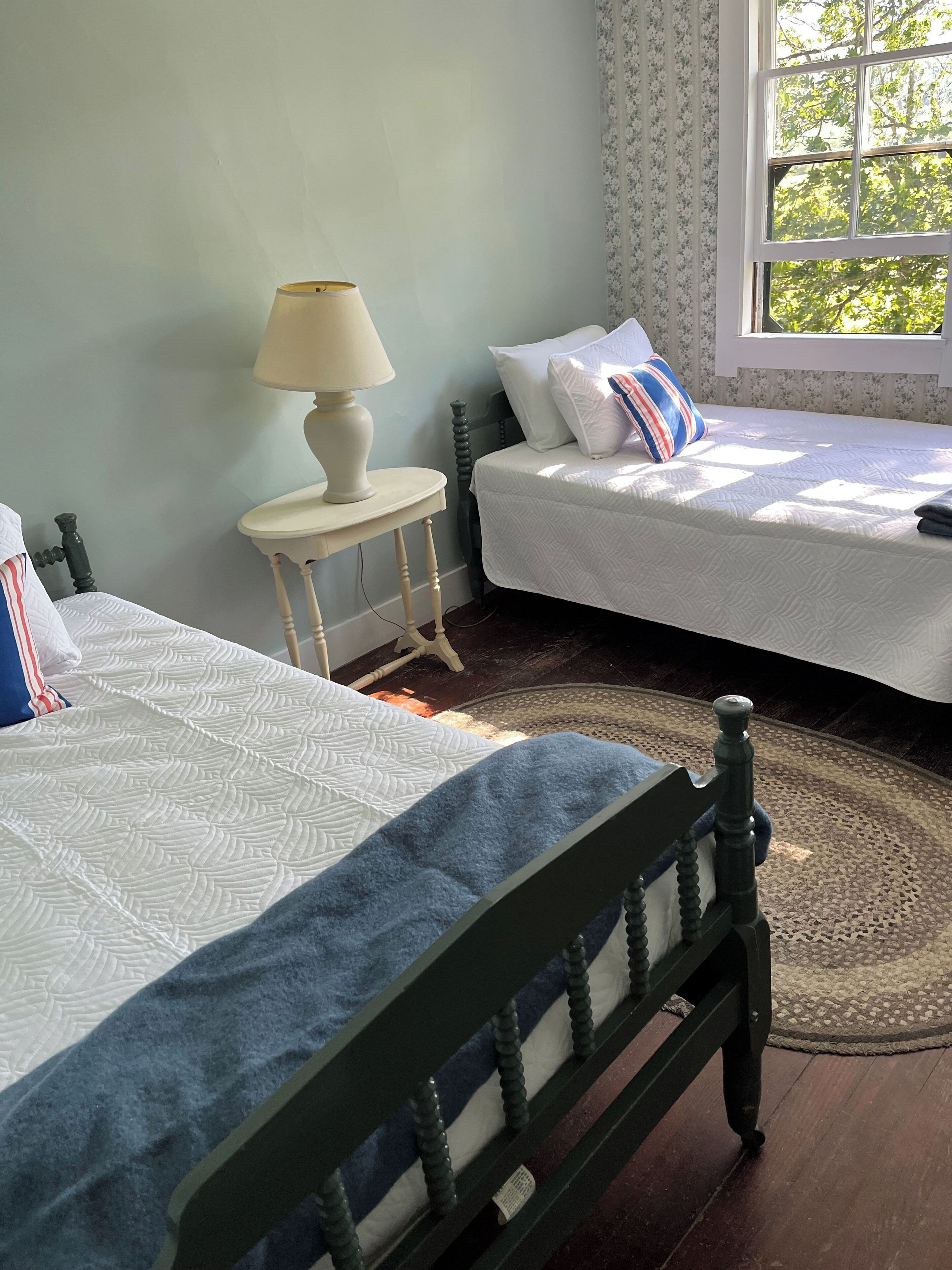 5 chambres, draps fournis