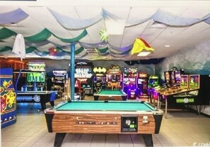 غرفة الألعاب