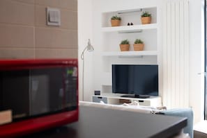 TV