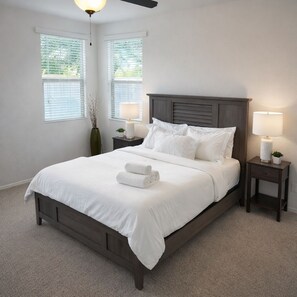 4 bedrooms, iron/ironing board, free WiFi, bed sheets