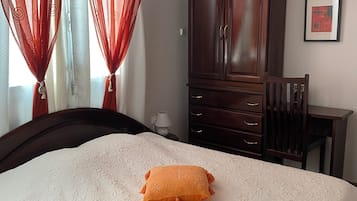 1 habitación, wifi y ropa de cama