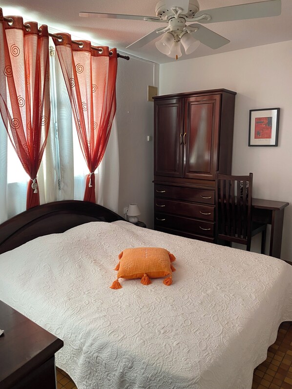 1 Schlafzimmer, WLAN, Bettwäsche