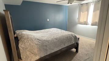 4 bedrooms, Internet, bed sheets