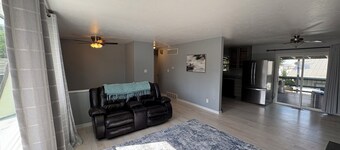 Cozy home nestled in Gillette Wyoming. Near Camplex, hospital and downtown.