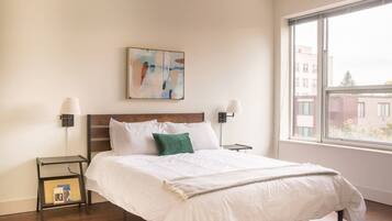 2 dormitorios, escritorio, tabla de planchar con plancha y wifi gratis