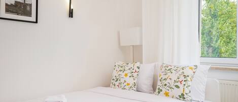 1 多间卧室、熨斗/熨衣板、WiFi、床单