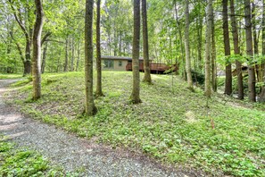 المنطقة المحيطة بالمنشأة