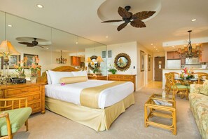 Desk, iron/ironing board, WiFi, bed sheets