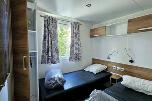3 bedrooms