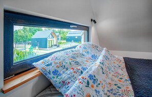 2 bedrooms, free WiFi