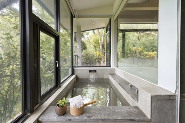 Superior Villa | Bathroom