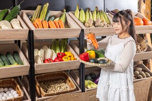 2 개의 레스토랑, 아침 식사 및 저녁 식사 제공
