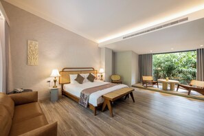 Japanese-style Double Room, Mountain View | Down comforters, free minibar, in-room safe, desk