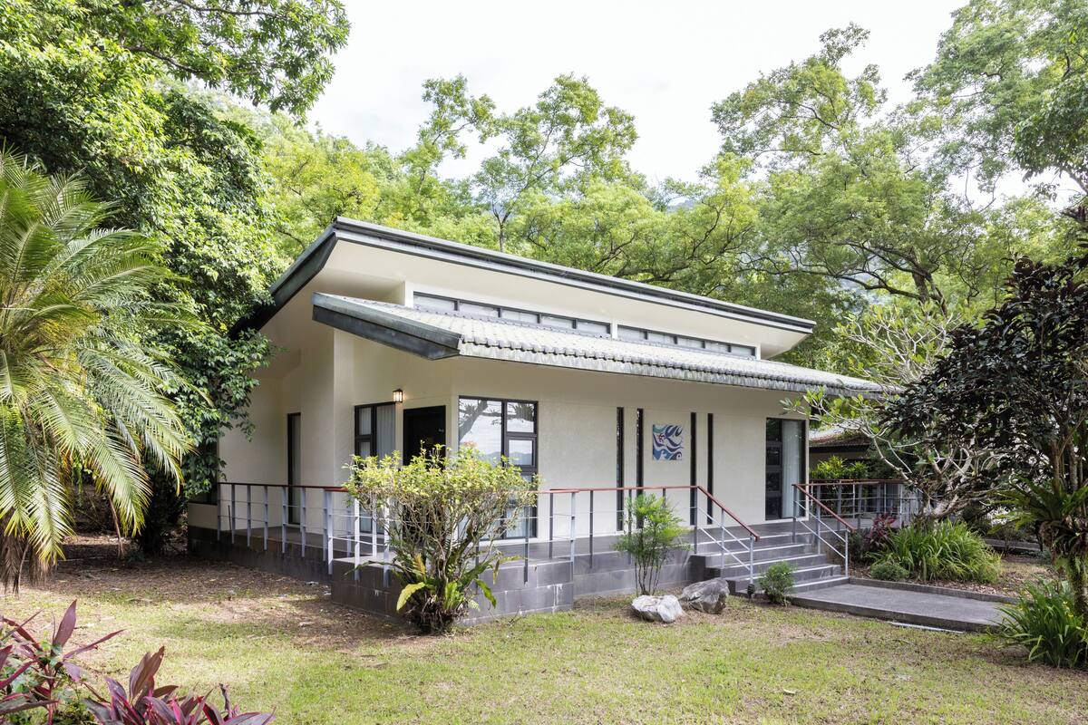 Down comforters, free minibar, in-room safe, desk