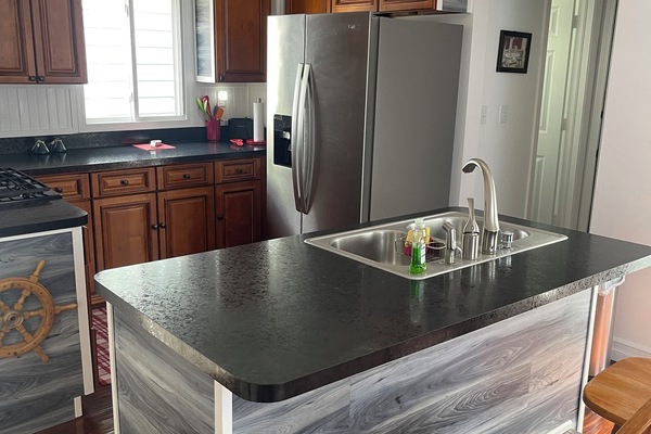 Mikroaaltouuni, uuni, liesi, astianpesukone