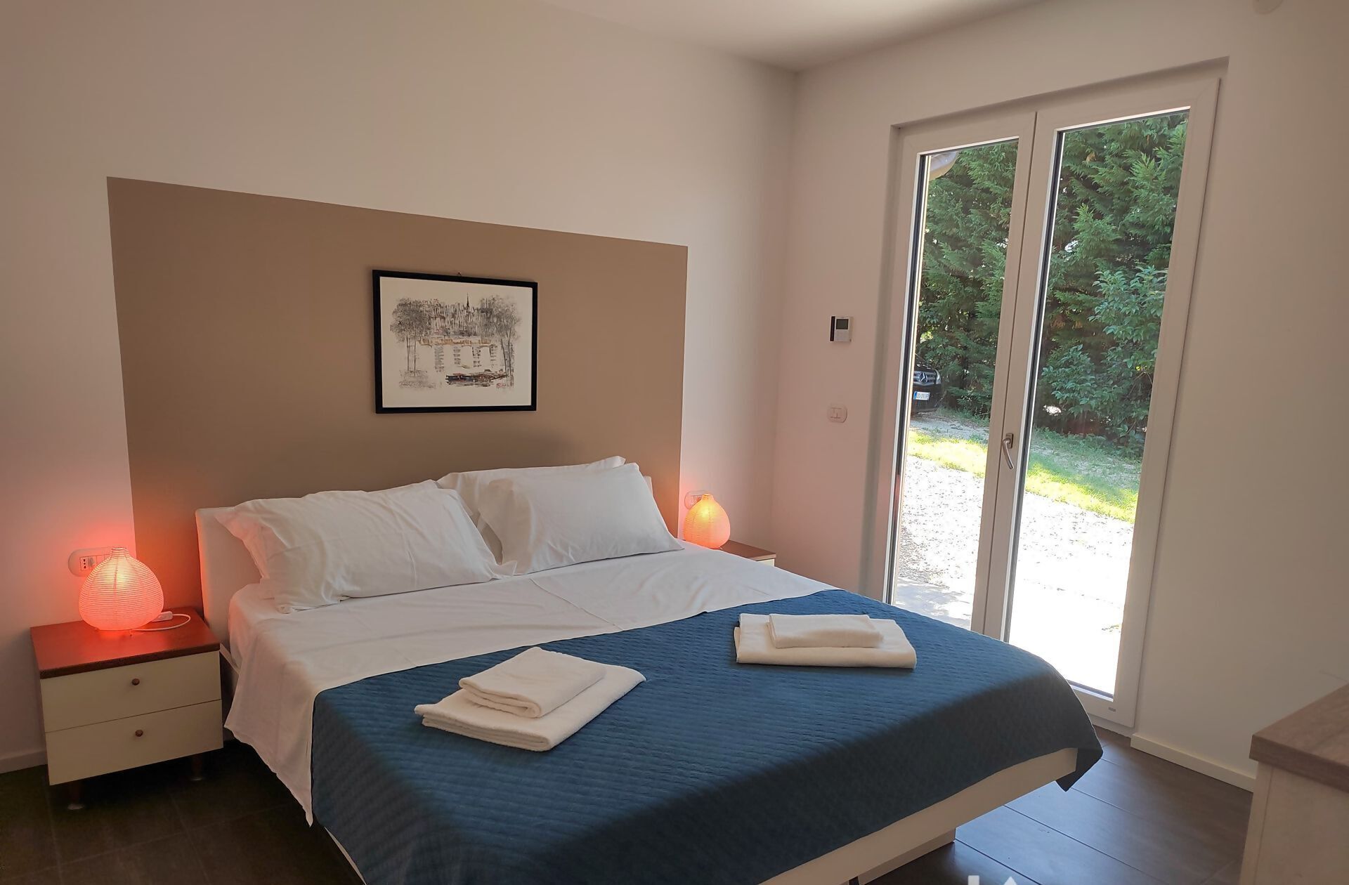 1 slaapkamer, een strijkplank/strijkijzer, gratis wifi