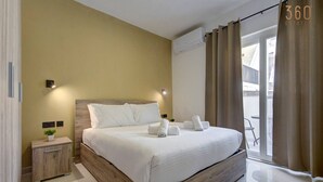 1 多间卧室、办公桌、熨斗/熨衣板、旅行婴儿床