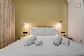 1 bedroom, desk, iron/ironing board, free WiFi