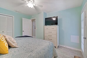 2 chambres, fer et planche à repasser, Wi-Fi gratuit, draps fournis