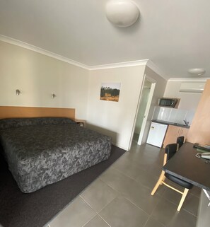 Een strijkplank/strijkijzer, gratis wifi, rolstoeltoegang