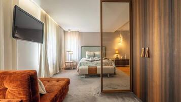 6 dormitorios, tabla de planchar con plancha, wifi gratis y ropa de cama