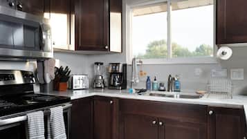 Microwave, oven, stovetop